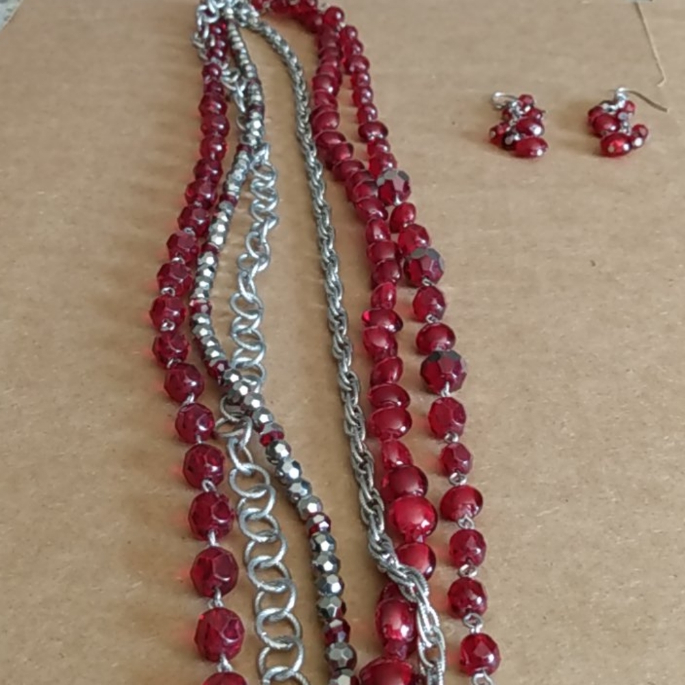 WHBM Necklace & Earrings Set